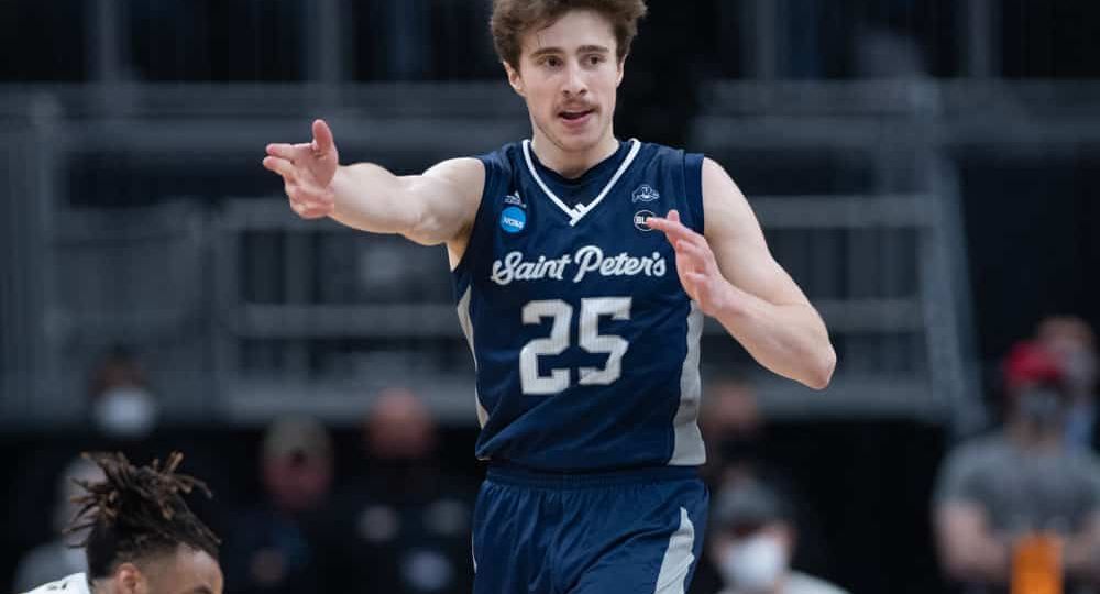 March Madness Sweet 16 Picks And Final Four Futures: Brackets And Bets (Ep. 3)