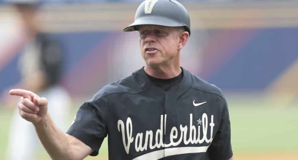 College Baseball Bets For The NCAA Baseball Tournament Monday 6/6 | The College Baseball Experience (Ep. 24)