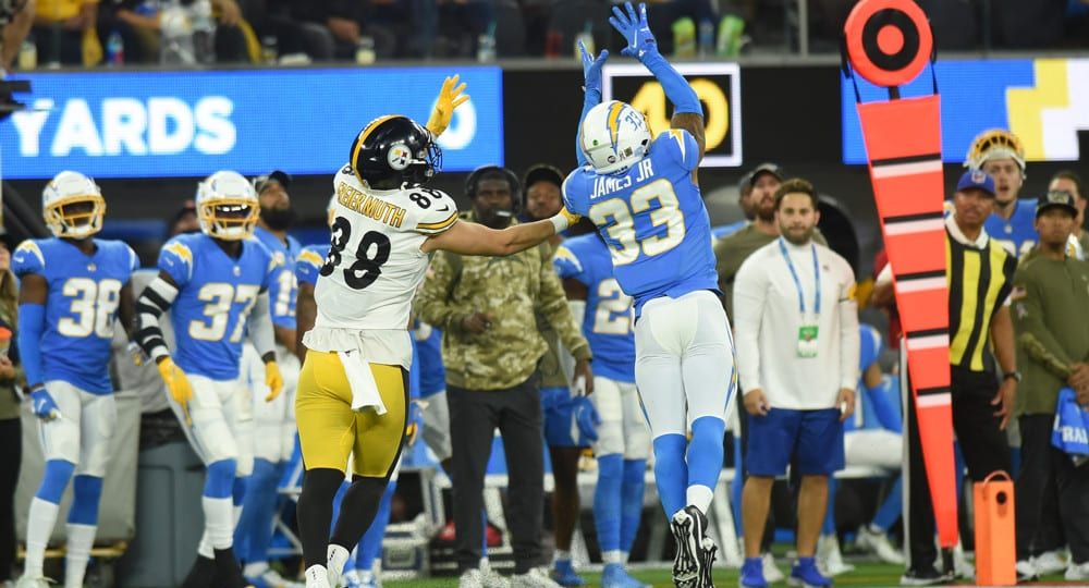 NFL: NOV 21 Steelers at Chargers