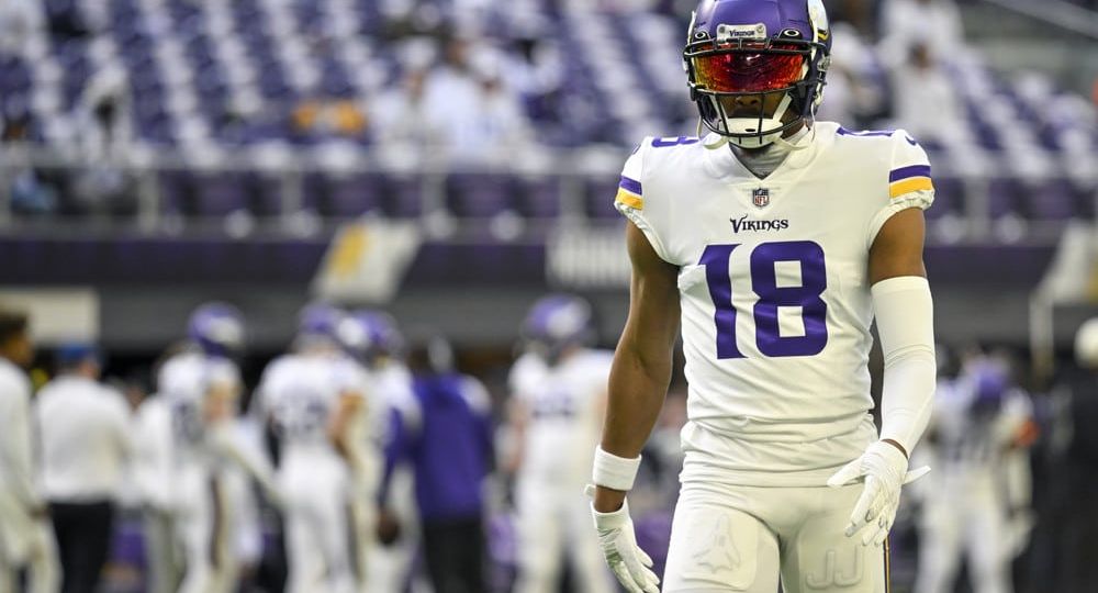 NFL: DEC 24 Giants at Vikings