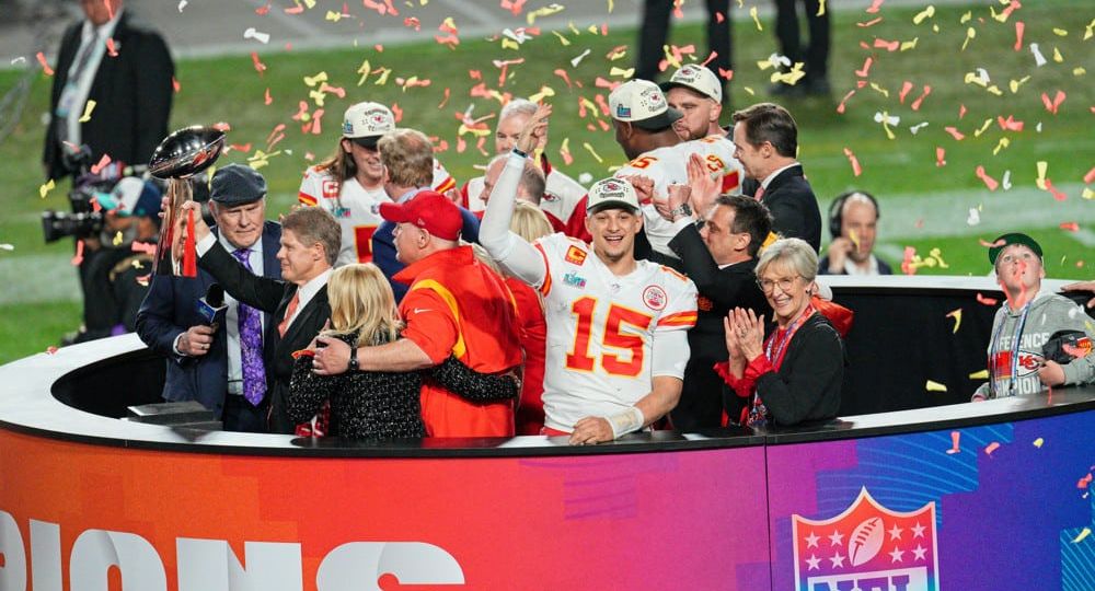 Early 2023 NFL Futures Preview | NFL Gambling Podcast (Ep. 137)