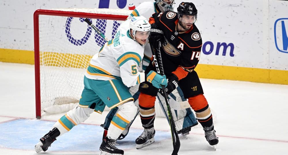 Can San Jose Sharks or Anaheim Ducks take step forward in 2023-24 NHL season? | Hockey Gambling Podcast (Ep. 229)