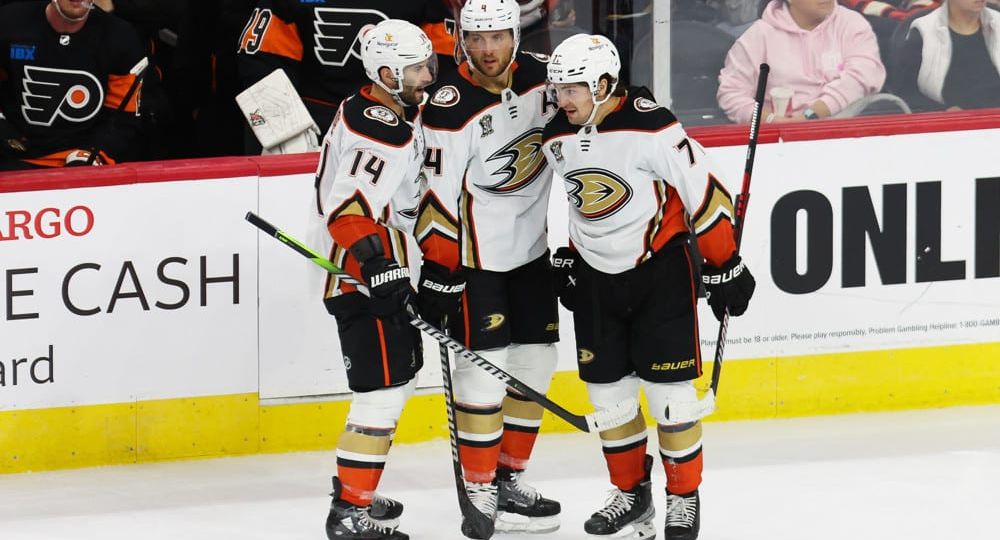 NHL Picks, Predictions, & Best Bets - Monday, Oct. 30 | Hockey Gambling Podcast (Ep. 260)