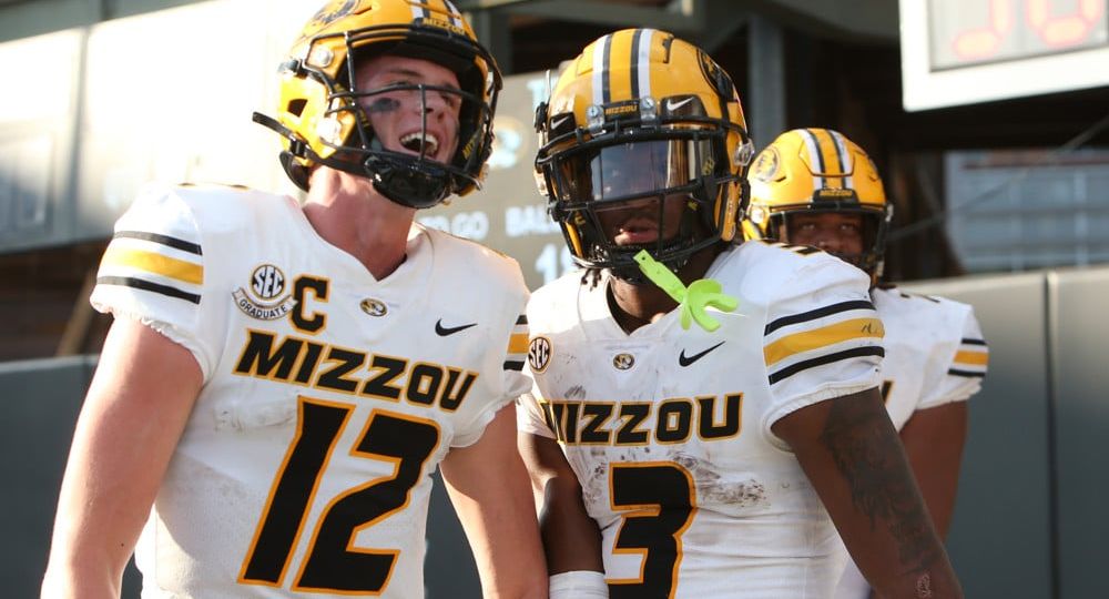 Week 6 College Football Upsets: Moneyline Parlay