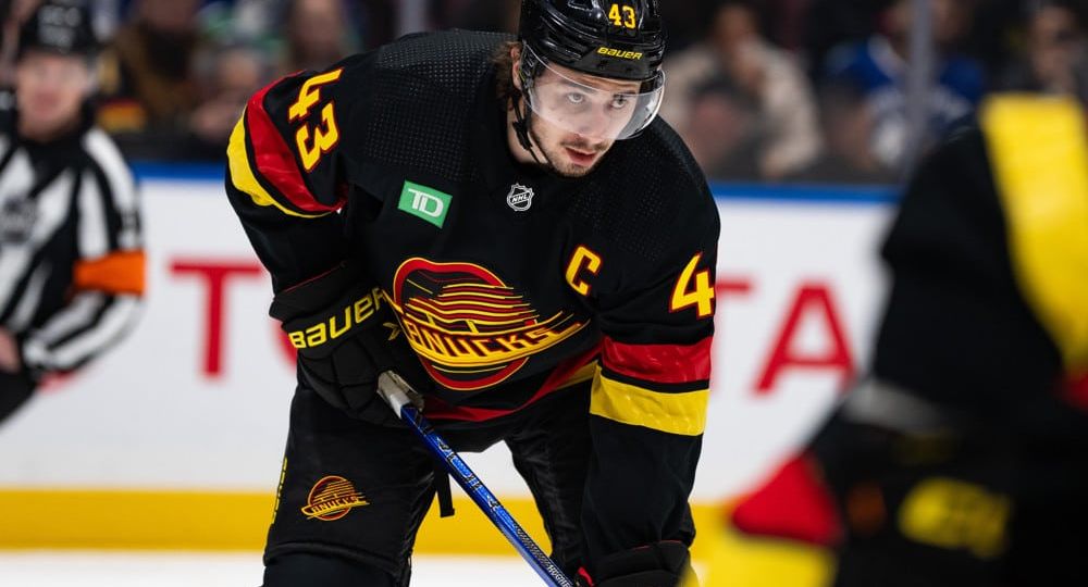NHL Picks - Wednesday, November 8th + NHL Awards Bets | Hockey Gambling Podcast (Ep. 266)
