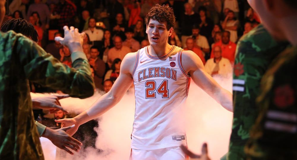 Underdog Fantasy College Basketball Picks For December 6th