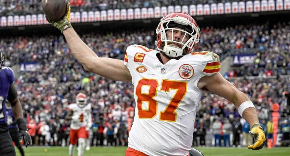 Sports Betting News: DraftKings, FanDuel Battling On Wall Street, Super Bowl Betting Records Expected, Georgia Sports Betting Moves Forward and More