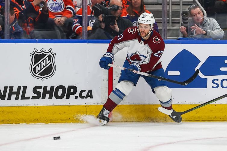 NHL: APR 05 Avalanche at Oilers