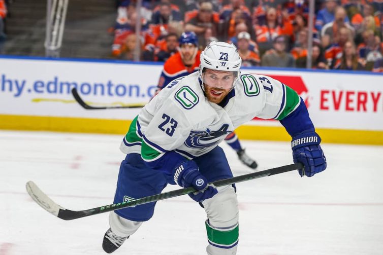 NHL: MAY 12 Western Conference 2nd Round - Canucks at Oilers