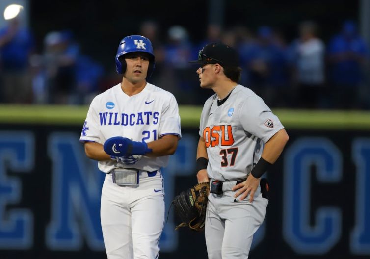 College Baseball Picks For June 9th - NCAA Baseball Tournament
